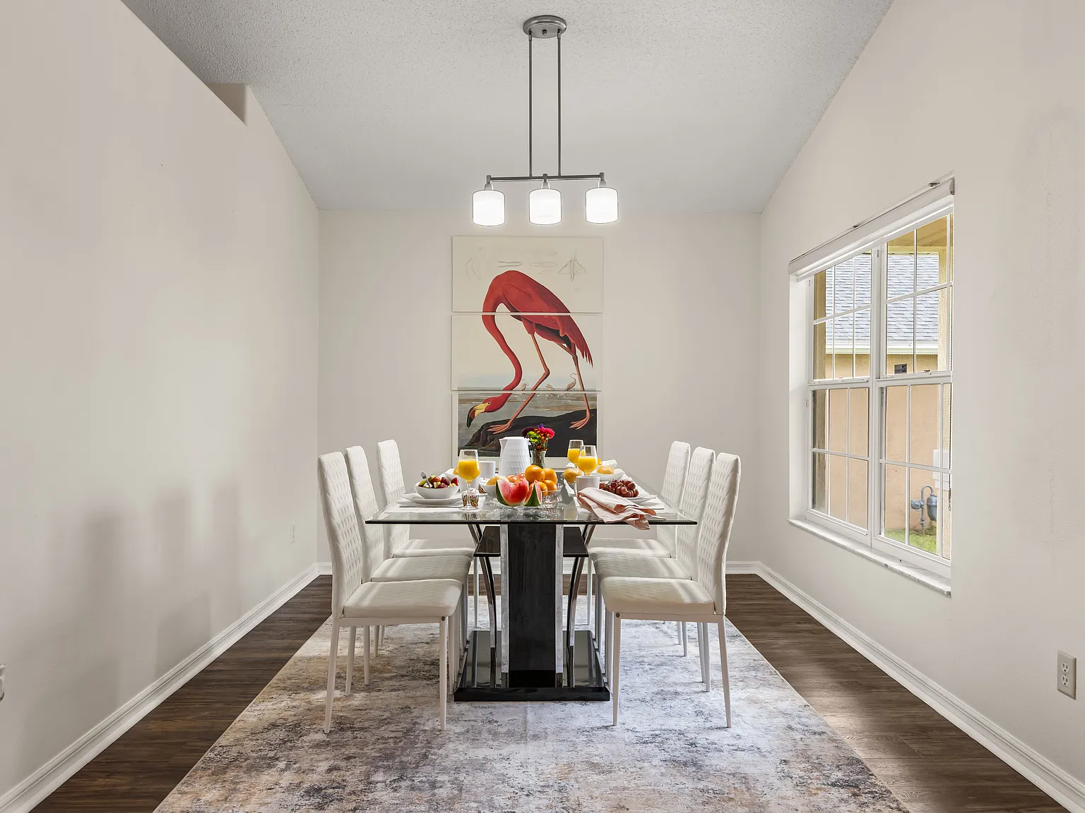 4 bed, $6,600 — Photo 4