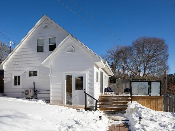 1 Ingram River Ln, Ingramport, NS B3Z 4A2