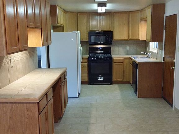 Large counter space