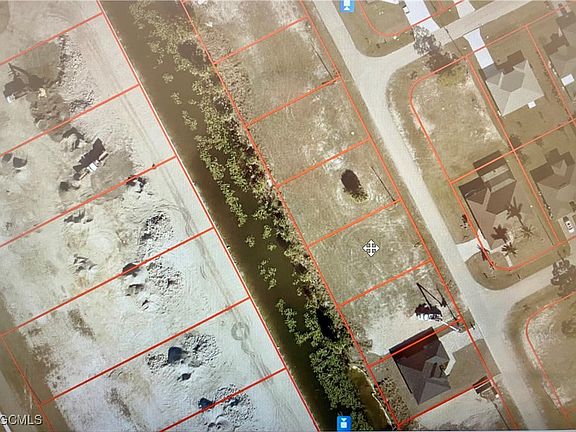 5th image of 4304 NE 14th Ave