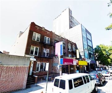 774 59th St, Brooklyn, NY, 11220