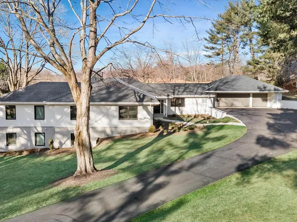 209 Haystack Ln, Wilmington, DE 19807