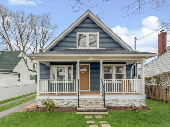 51 Hapsburg Place, Hempstead, NY 11550