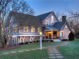 10 Sachuest Dr, Middletown, RI 02842