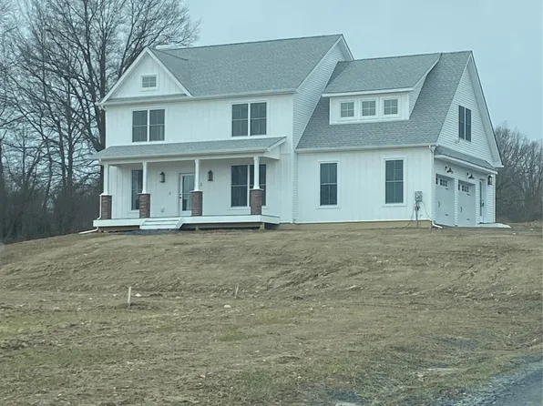 43 Delmar Hill Road, Slate Hill, NY 10973