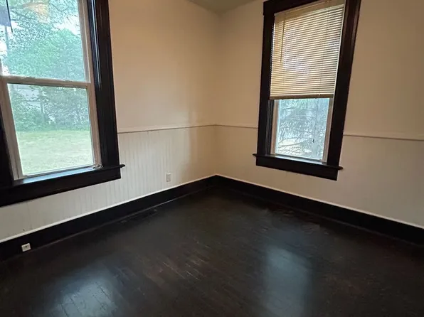 1639 Prospect St APT 12, La Crosse, WI 54603