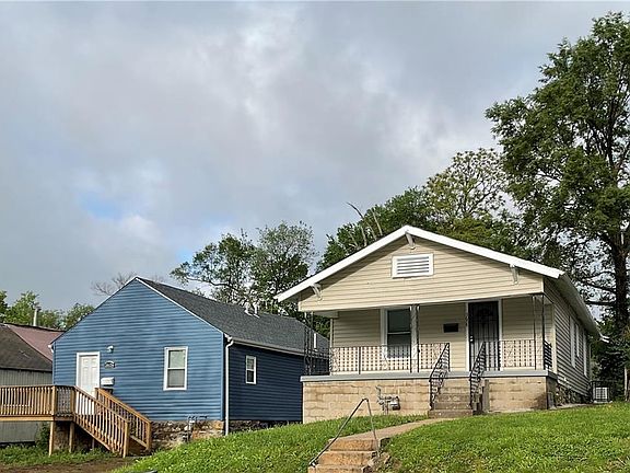 3rd image of 3624 Mersington Ave