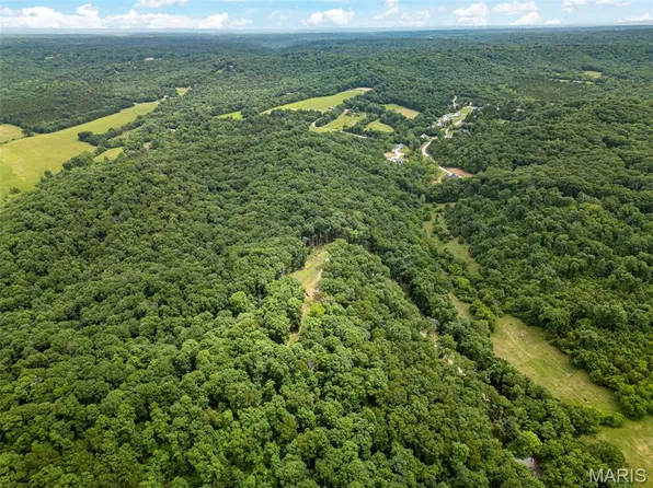 6011 Hidden Acres Rd, House Springs, MO 63051