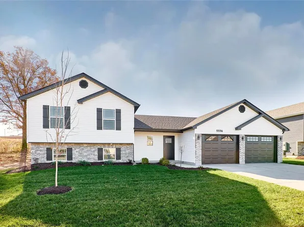 1136 Marathon Dr, Foristell, MO 63348