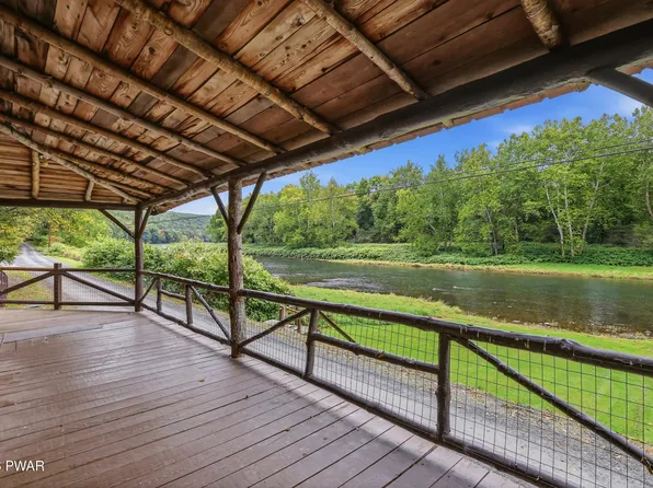 2861 River Rd, Damascus, PA 18415