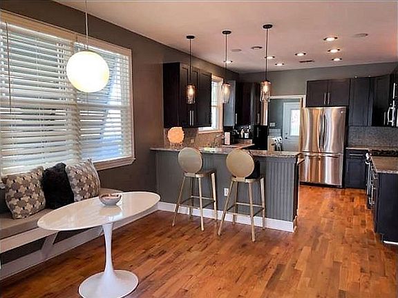 3rd image of 5429 Hawthorne Pl