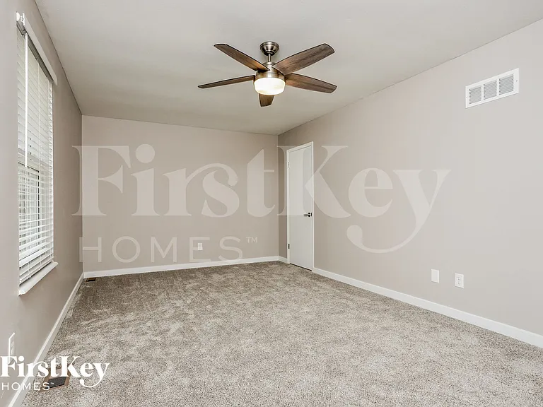 2 Dogwood Ct — Photo 10
