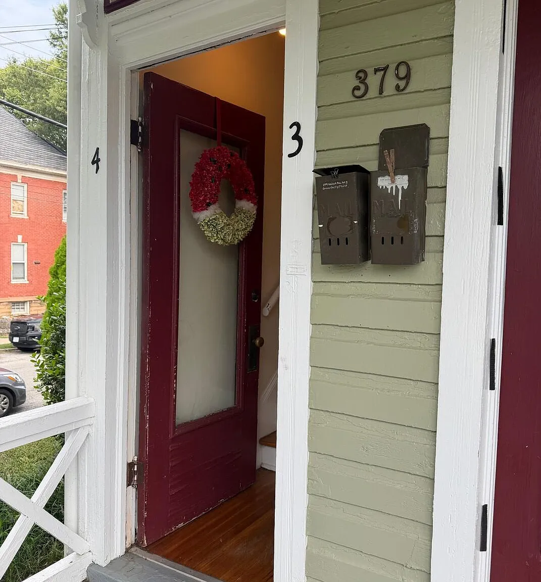 1 bed, 1.0 bath, 600 sqft, $1,050 — Photo 4