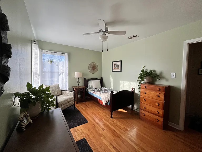 bedroom #2 (near the master)