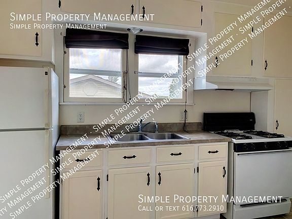 3rd image of 342 Fry St NW