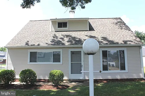 553 Doloro Dr Photo 1