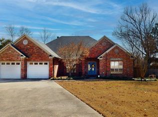 1805 Meaghan Cv, Conway, AR 72034