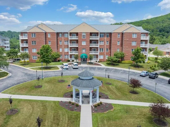 4444 Pheasant Ridge Rd SW #405, Roanoke, VA 24014