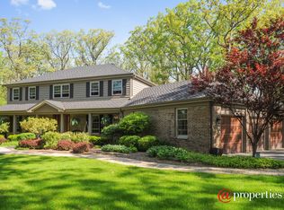 1560 Big Oaks Ct, Lake Forest, IL