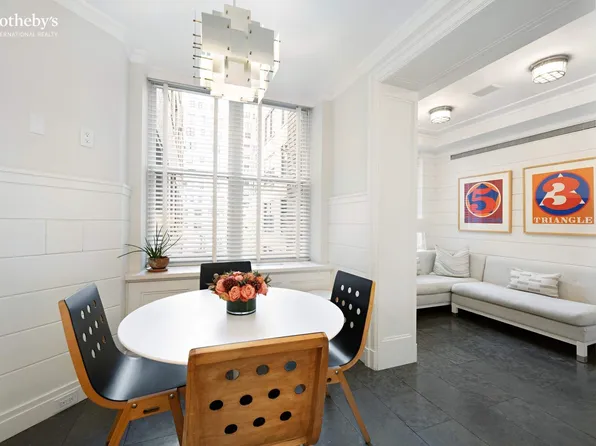 30 East 71st Street image 9 of 18