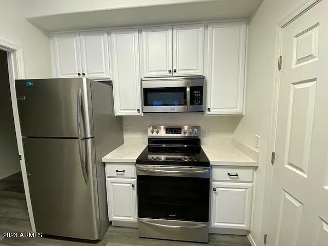 600 W Grove Pkwy #1066 — Photo 9