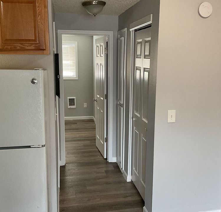 Johnson Creek Village Apartment Rentals Portland, OR Zillow