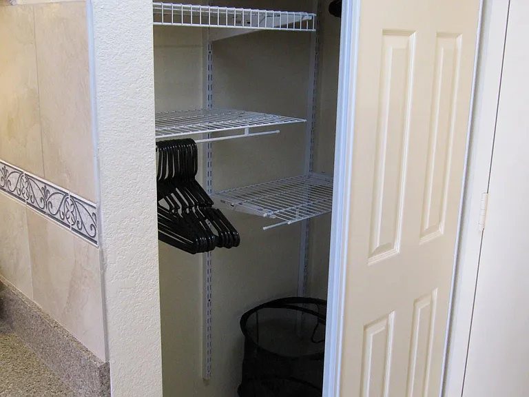 1920 Ala Moana Blvd #1006 — Photo 23