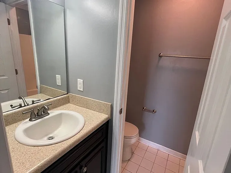 Huntingdon Apartments — Photo 28