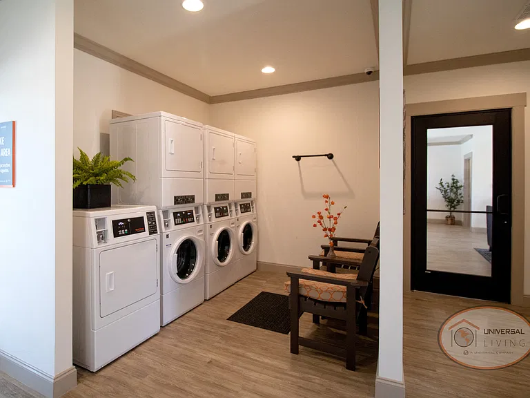 Laundry Center