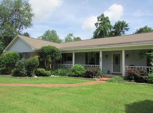 227 Somerset Dr, Hattiesburg, MS 39402
