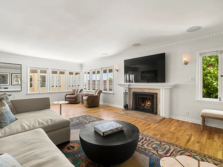 1328 N Londonderry View Dr — Photo 10