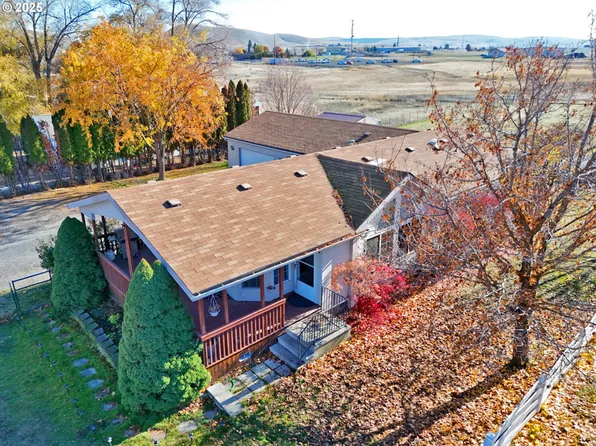 320 W Nesbitt St, Goldendale, WA 98620