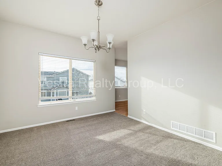 5193 S Liverpool Way — Photo 6