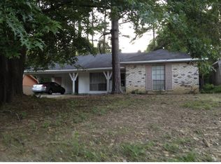 127 W Woodcrest Dr, Jackson, MS 39212