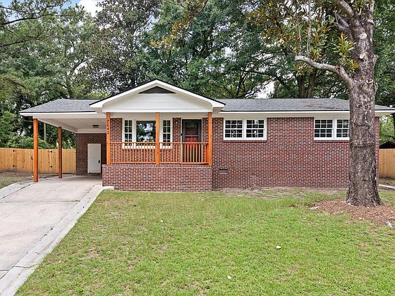 2nd image of 2640 Orchid Ave