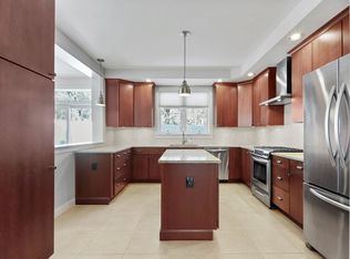 431C Neponset St, Norwood, MA 02062