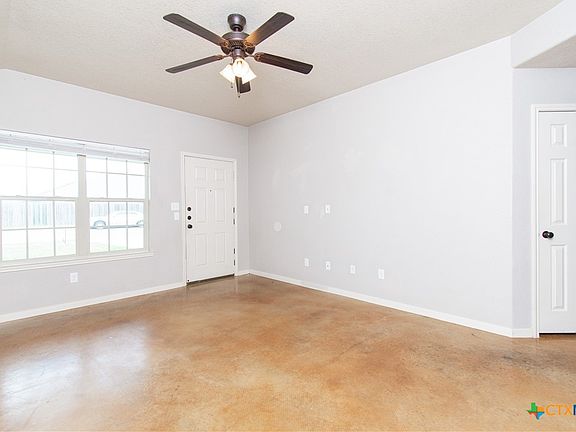 4th image of 4409 Brutus Ln