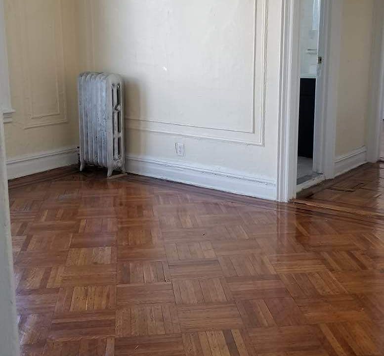 2nd image of 348 Maple St APT 2C
