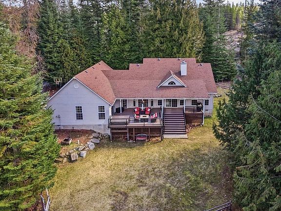3rd image of 912 Deer Valley Rd