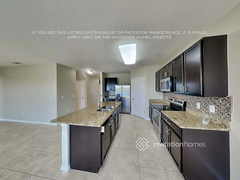 15749 High Bell Pl — Photo 8