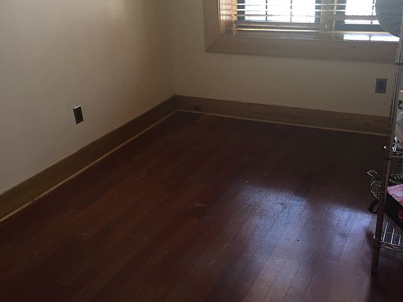 4th image of 138 Lexington Ave