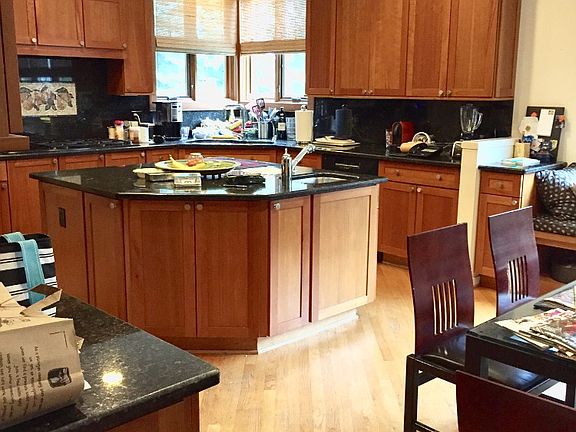 5th image of 5138 Village Commons Dr
