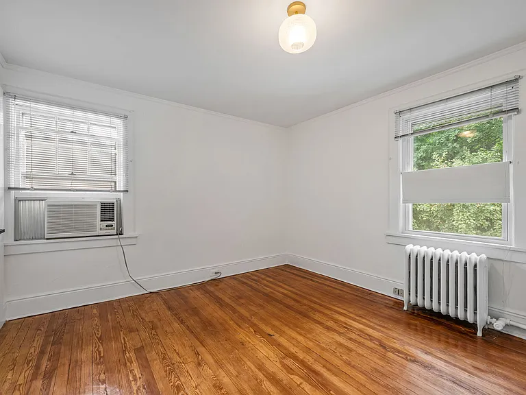 133 Highwood Ave — Photo 25