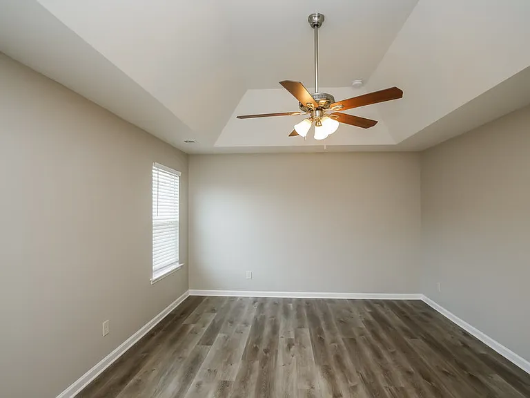 88 High Point Way — Photo 8