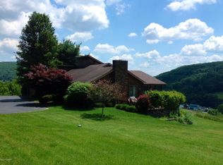 537 Sutton Rd, Shavertown, PA 18708