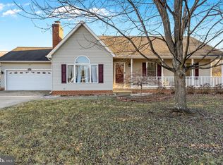 6450 Waterdale Ct, Bealeton, VA 22712