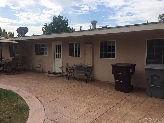 1st image of 3851 Los Olivos Ln