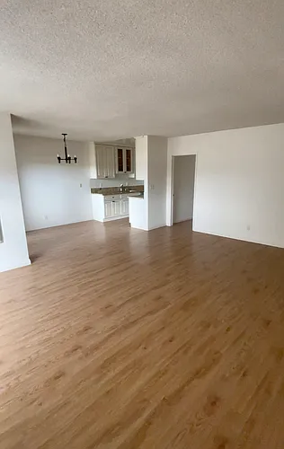 1528 Euclid St Photo 1