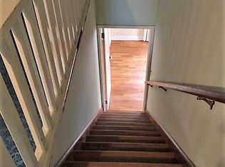 3909 SW Windsor Ct, Topeka, KS 66604