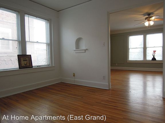 3rd image of 26 Dale St S APT 204